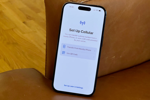 Apple chỉ cung cấp phiên bản iPhone 15 2 eSim cho thị trường Mỹ